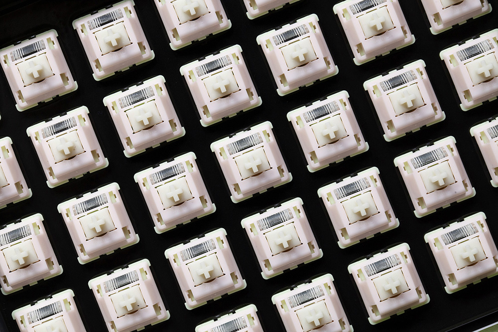 MMD Vivian saklar V2 RGB SMD L - Gaming Keyboard Mini ulasan dan harga